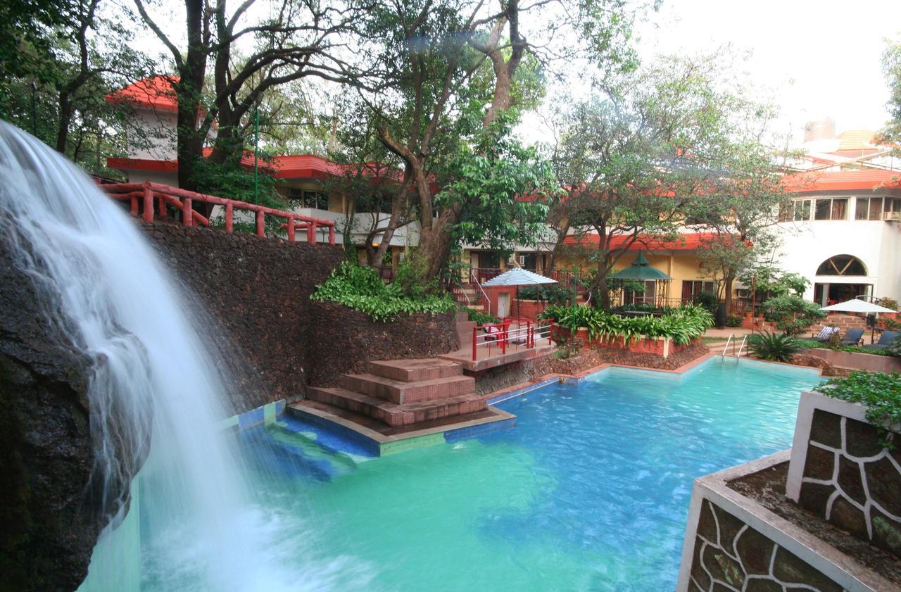 Horseland Hotel & Mountain Spa Matheran Exterior photo
